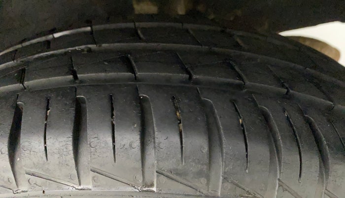 2021 Datsun Redi Go T, Petrol, Manual, 36,052 km, Left Rear Tyre Tread