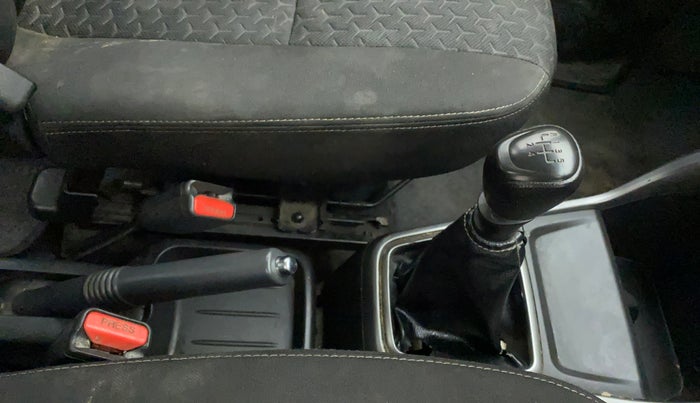 2021 Datsun Redi Go T, Petrol, Manual, 36,052 km, Gear Lever