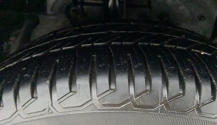 2018 Ford New Figo 1.2 TREND, Petrol, Manual, 20,489 km, Right Front Tyre Tread