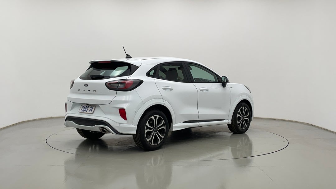 Right Back Diagonal (45- Degree) View