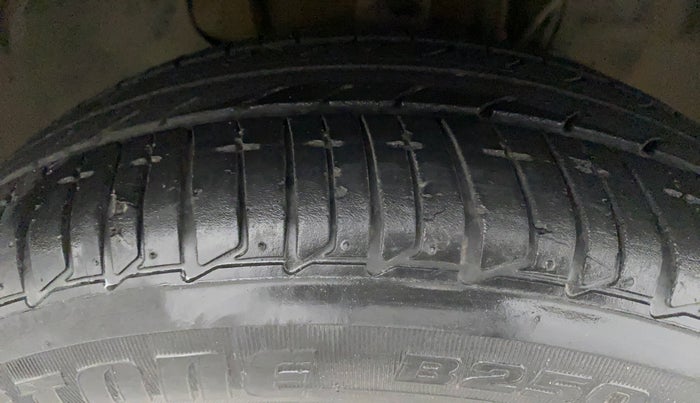 2022 Tata TIGOR XZ PLUS PETROL, Petrol, Manual, 32,163 km, Right Front Tyre Tread