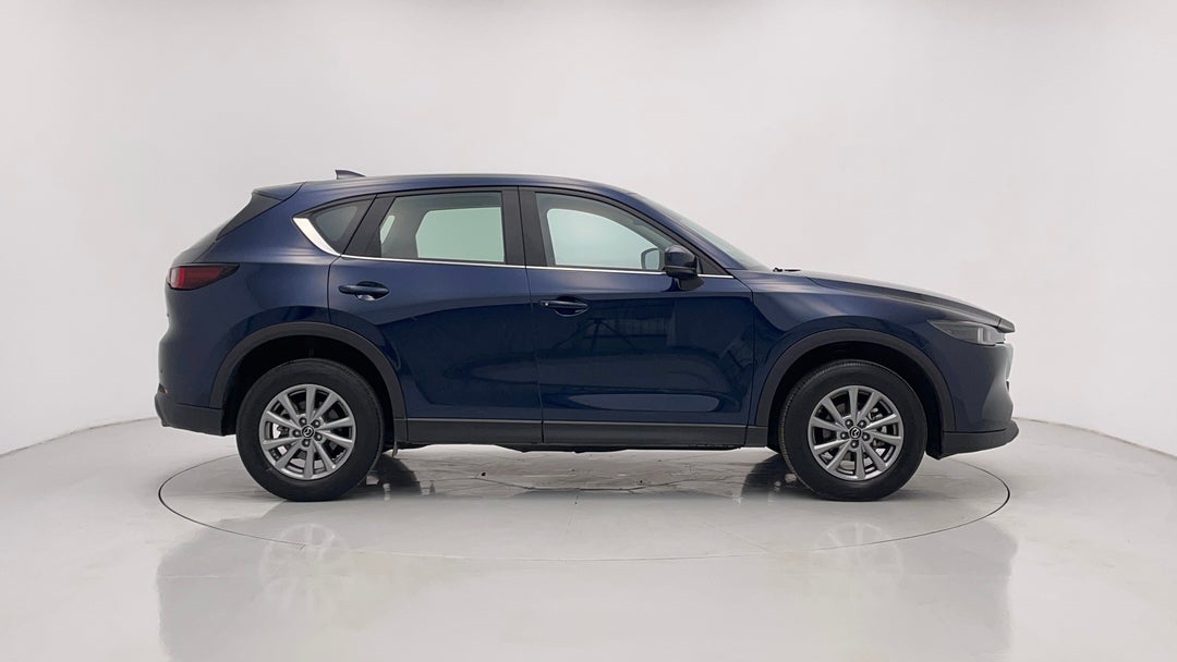 2024 Mazda CX-5 G25 Maxx Sport (FWD), Automatic, 47651 km, Right Side View