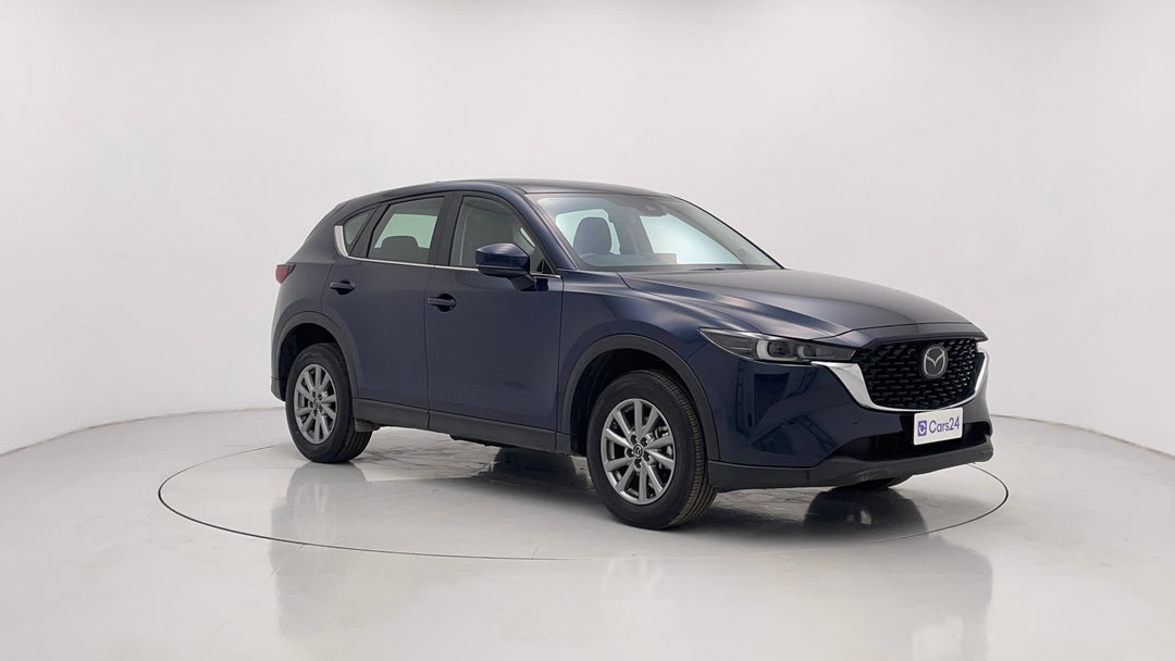 2024 Mazda CX-5 G25 Maxx Sport (FWD), Automatic, 47651 km, Right Front Diagonal (45- Degree) View