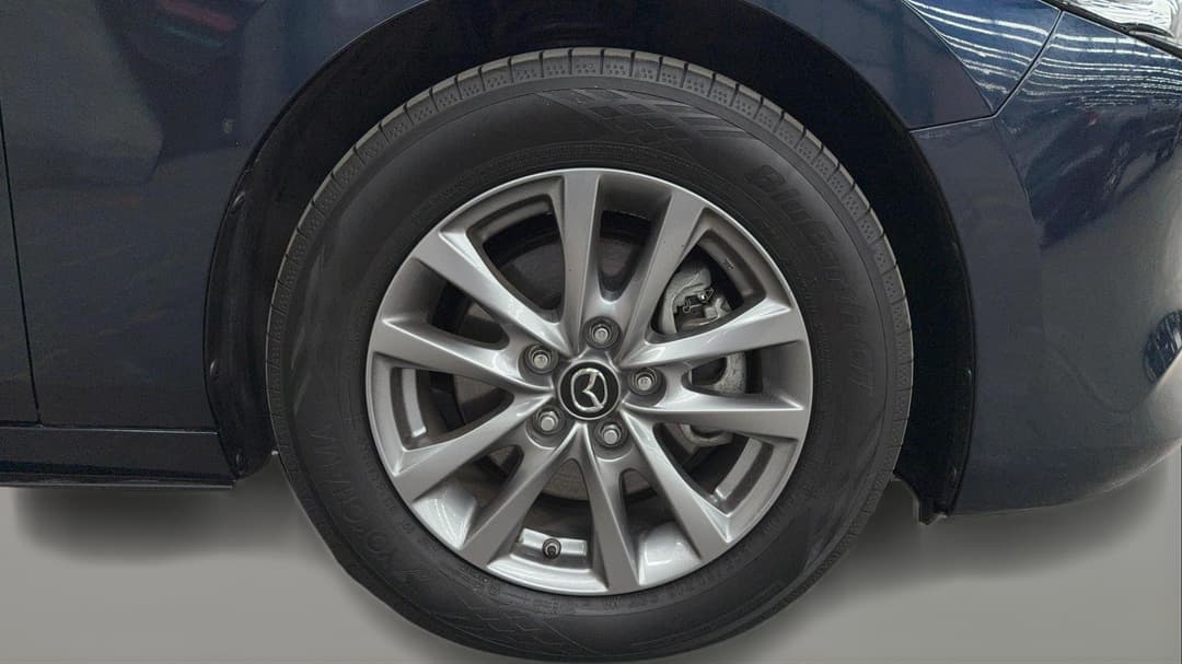 2024 Mazda 3 G20 Pure, Automatic, 24189 km, Right Front Wheel