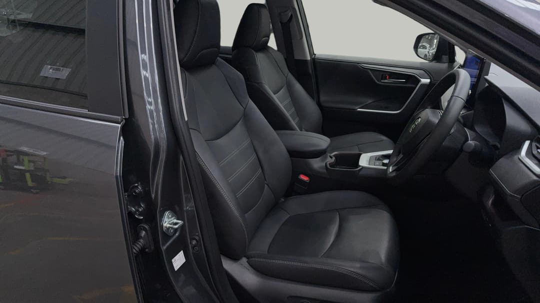 2025 Toyota RAV4 Cruiser (AWD) Hybrid, Automatic, 15245 km, Right Side Front Door Cabin View