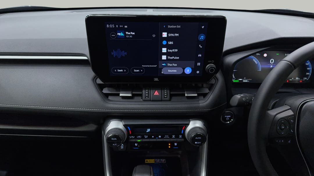 2025 Toyota RAV4 Cruiser (AWD) Hybrid, Automatic, 15245 km, Center Console