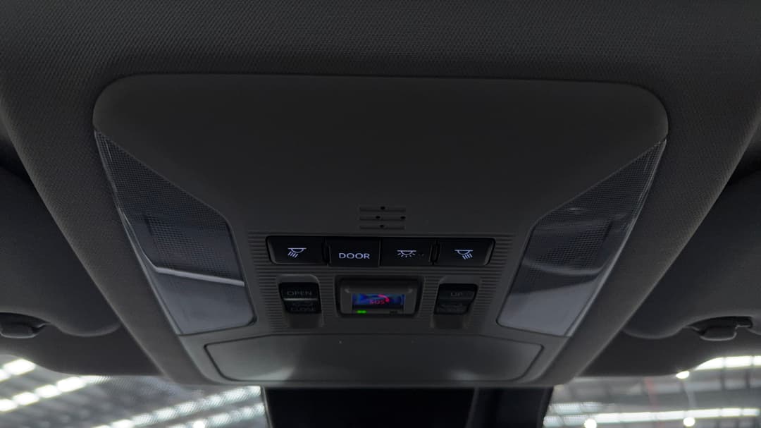 2025 Toyota RAV4 Cruiser (AWD) Hybrid, Automatic, 15245 km, On-Roof Controls/Sunglass holder