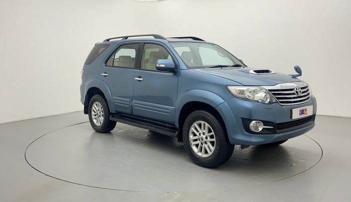 2014 Toyota Fortuner 3.0 AT 4X2, Diesel, Automatic, 1,24,341 km, Right Front Diagonal