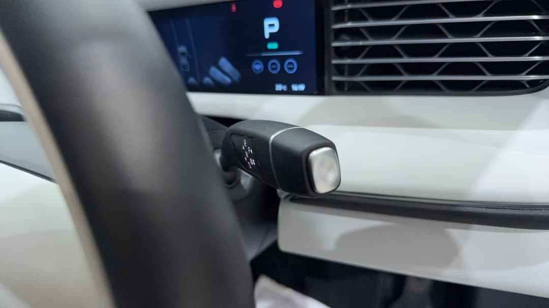 2025 Xpeng G6 Long Range, Automatic, 12467 km, Handbrake