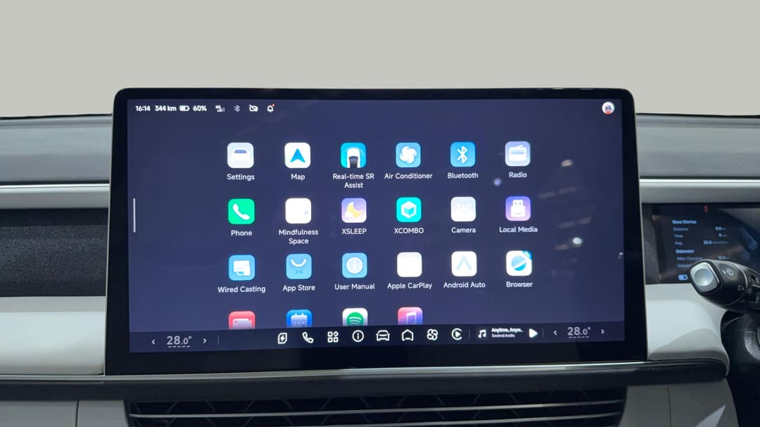 2025 Xpeng G6 Long Range, Automatic, 12467 km, Infotainment System