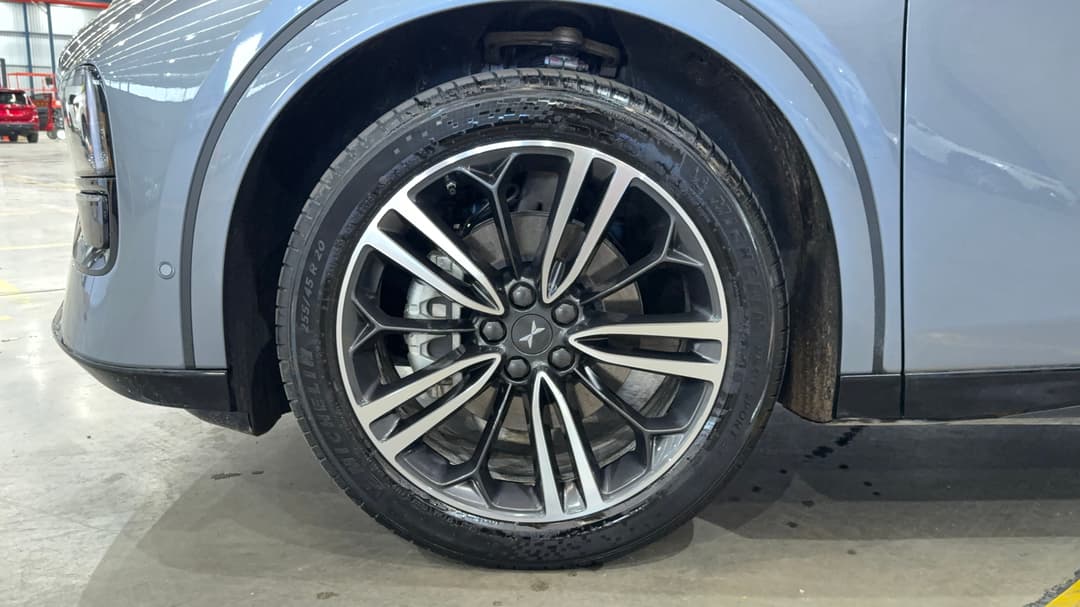 2025 Xpeng G6 Long Range, Automatic, 12467 km, Left Front Wheel