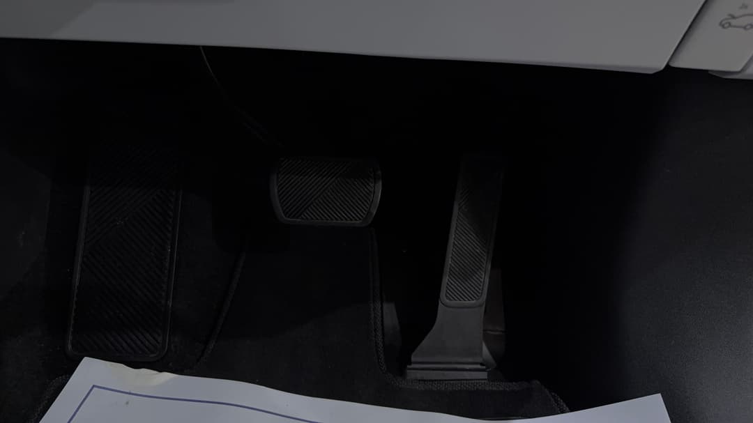 2025 Xpeng G6 Long Range, Automatic, 12467 km, Pedals and Footmat