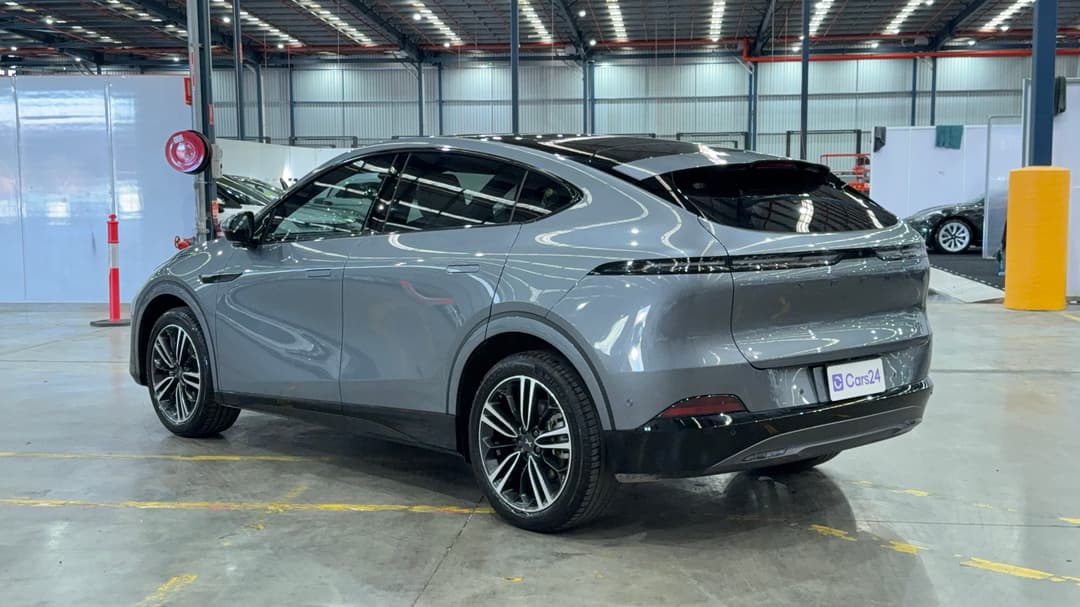 2025 Xpeng G6 Long Range, Automatic, 12467 km, Left Back Diagonal (45- Degree) View
