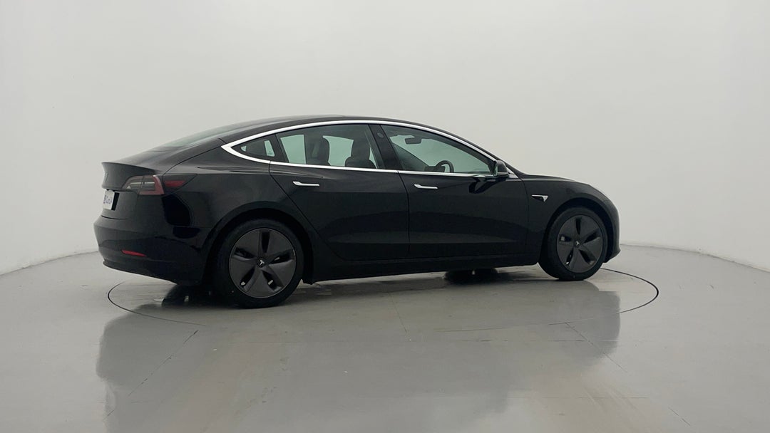 2019 Tesla Model 3 Standard Range Plus, Automatic, 45921 km, Right Back Diagonal (45- Degree) View