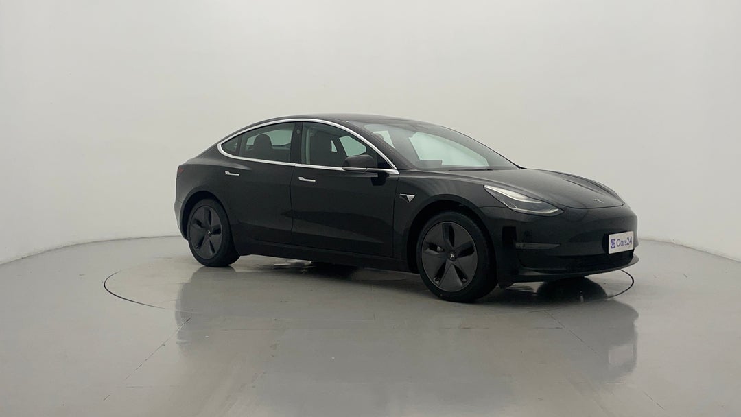 2019 Tesla Model 3 Standard Range Plus, Automatic, 45921 km, Right Front Diagonal (45- Degree) View