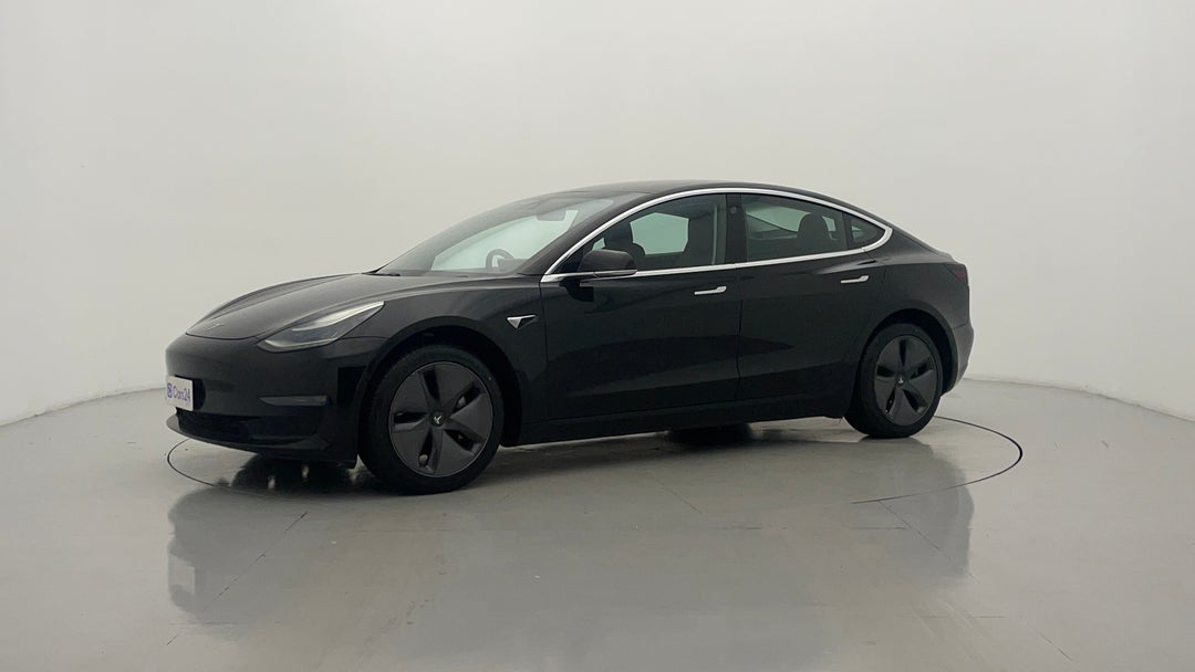 2019 Tesla Model 3 Standard Range Plus, Automatic, 45921 km, Left Front Diagonal (45- Degree) View