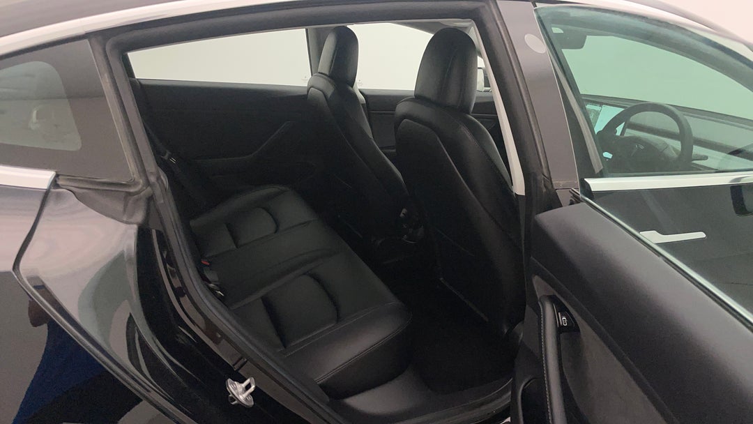 2019 Tesla Model 3 Standard Range Plus, Automatic, 45921 km, Right Side Rear Door Cabin View