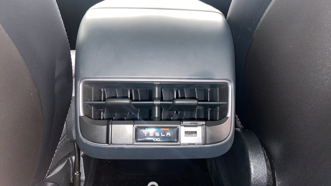 2019 Tesla Model 3 Standard Range Plus, Automatic, 45921 km, Rear A/C Vent