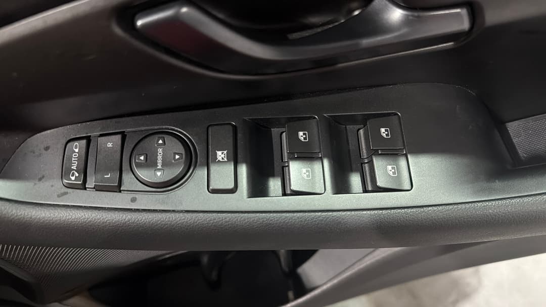 2022 Hyundai i30 N Line Premium, Automatic, 27165 km, Drivers Side Door Panel Controls