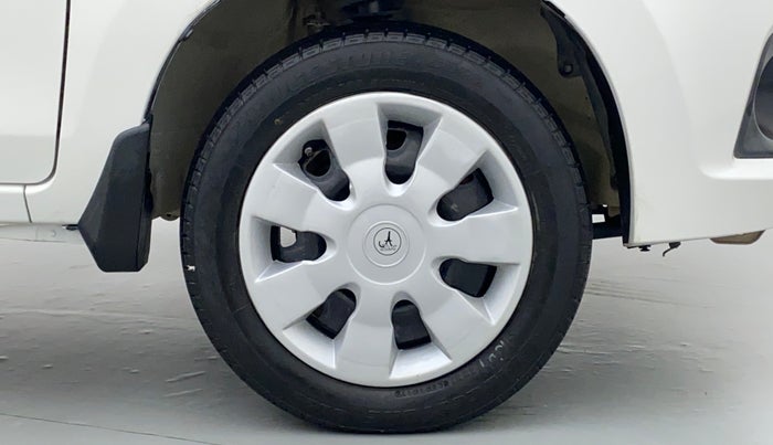 2018 Maruti Alto K10 VXI P, Petrol, Manual, 28,949 km, Right Front Wheel