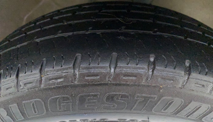 2018 Maruti Alto K10 VXI P, Petrol, Manual, 28,949 km, Right Front Tyre Tread