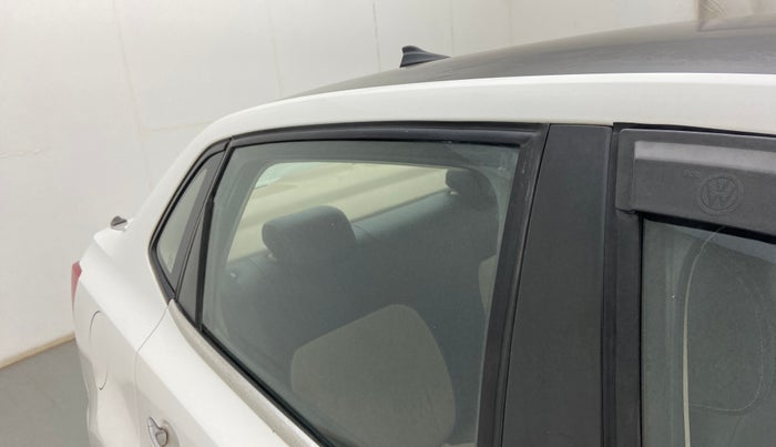 2018 Volkswagen Ameo HIGHLINE PLUS 1.5L 16 ALLOY, Diesel, Manual, 73,974 km, Right rear door - Door visor damaged