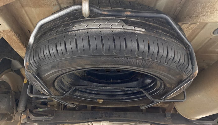 2019 Maruti XL6 ALPHA SHVS  MT, Petrol, Manual, 70,677 km, Spare Tyre