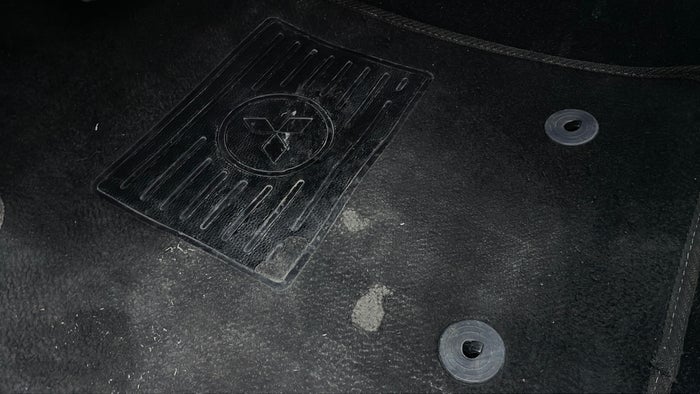 MITSUBISHI PAJERO-Flooring Front LHS Mat Torn