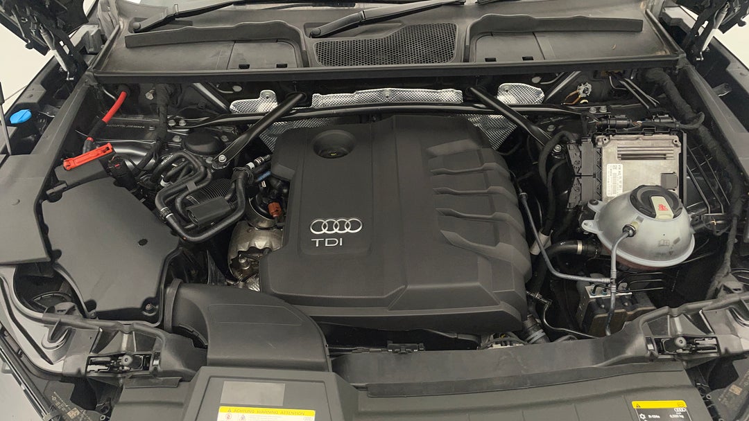 Open Bonnet (Engine)