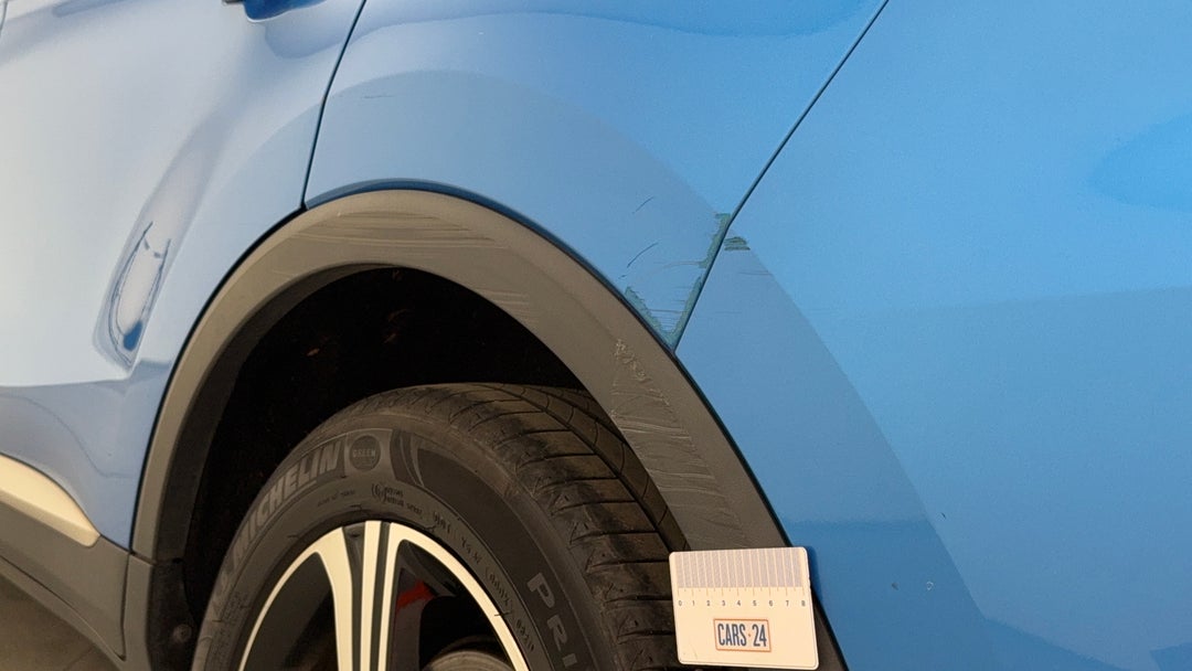 Quarter Panel Rear LHS Scratch