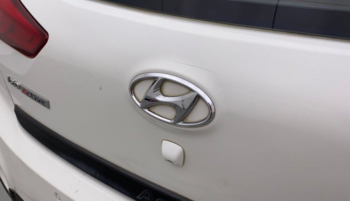 2018 Hyundai i20 Active 1.2 S, Petrol, Manual, 90,756 km, Dicky (Boot door) - Slightly dented