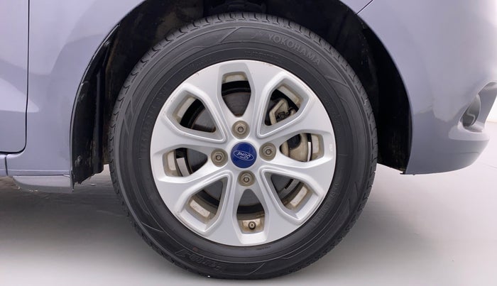 2016 Ford New Figo TITANIUM 1.5 PETROL AT, Petrol, Automatic, 56,776 km, Right Front Wheel