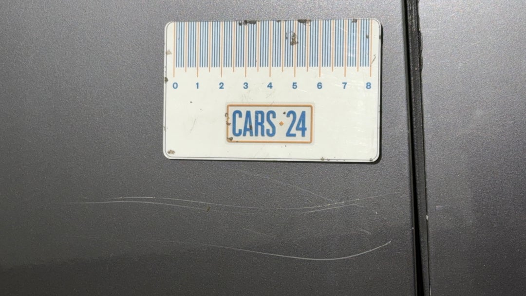 Doors Rear RHS Scratch