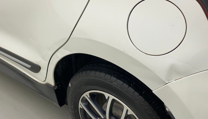 2018 Maruti Swift ZDI PLUS, Diesel, Manual, 80,361 km, Left quarter panel - Minor scratches