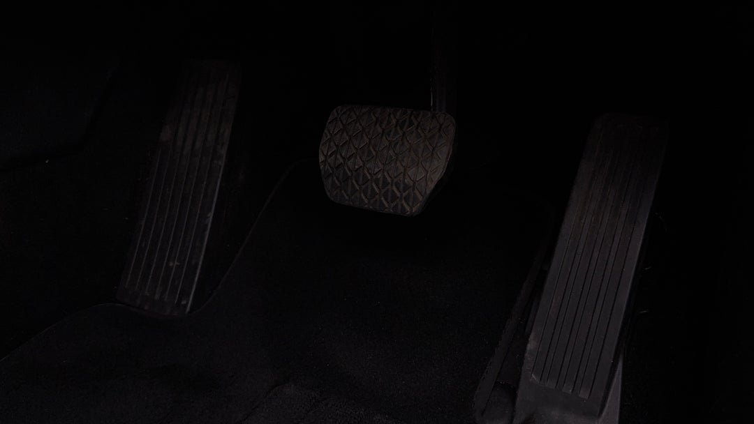 2021 Mazda CX-30 G25 Astina (FWD), Automatic, 56086 km, Pedals and Footmat