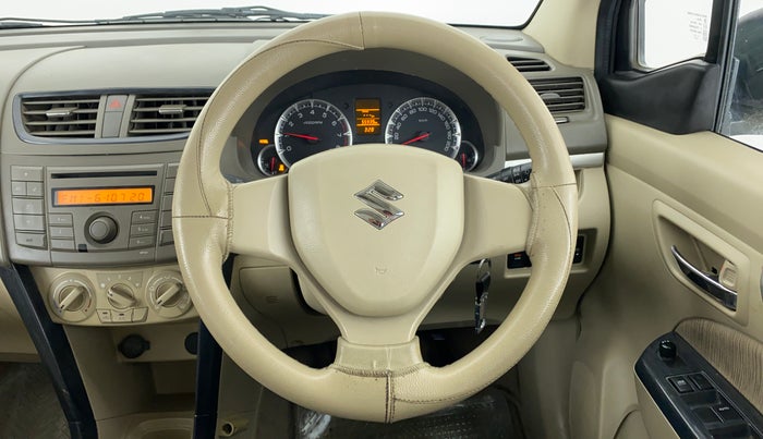 2013 Maruti Ertiga VXI CNG, CNG, Manual, 56,044 km, Steering Wheel Close Up