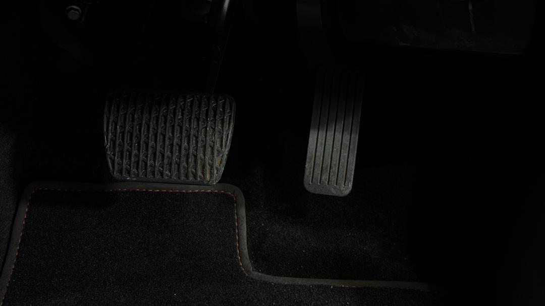 2023 MG Mg5 Vibe, Automatic, 13122 km, Pedals and Footmat