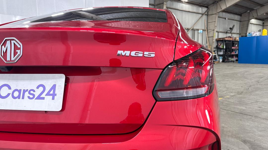 2023 MG Mg5 Vibe, Automatic, 13122 km, Badge (Boot Right Side)