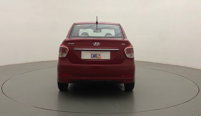2014 Hyundai Xcent SX 1.2 (O), Petrol, Manual, 50,261 km, Back/Rear