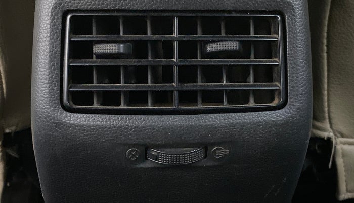 2015 Hyundai Elite i20 SPORTZ 1.2, Petrol, Manual, 71,735 km, Rear AC Vents