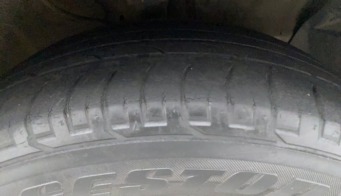 2019 Hyundai Creta SX (O) 1.6 DIESEL, Diesel, Manual, 47,486 km, Right Front Tyre Tread