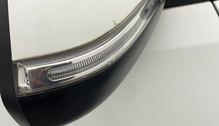 2019 Hyundai Creta SX (O) 1.6 DIESEL, Diesel, Manual, 47,486 km, Right rear-view mirror - Indicator light has minor damage