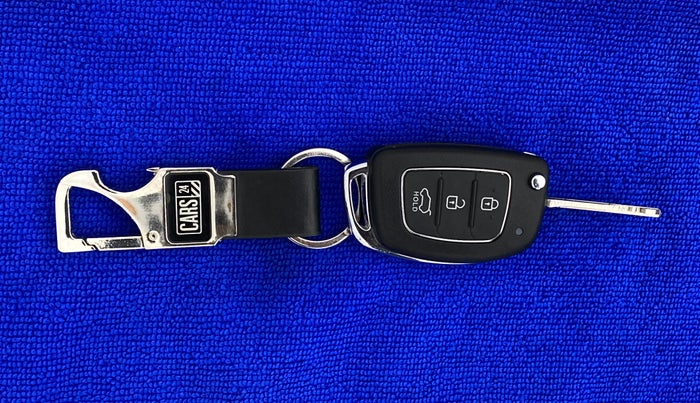 2015 Hyundai Xcent S 1.2 OPT, Petrol, Manual, 38,058 km, Key Close Up