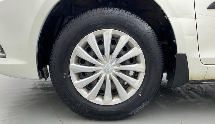 2015 Maruti Swift Dzire VXI, Petrol, Manual, 43,204 km, Left Front Wheel