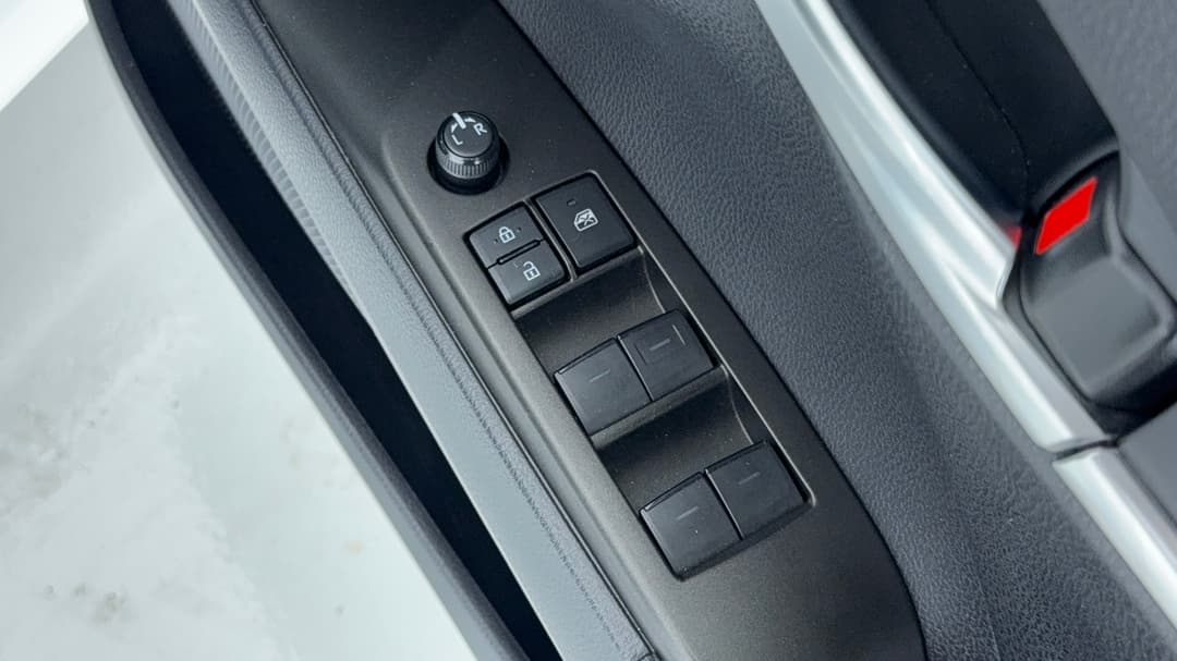 2024 Toyota Camry Ascent Hybrid, Automatic, 54043 km, Drivers Side Door Panel Controls