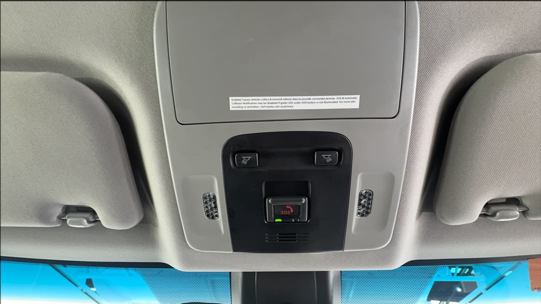2024 Toyota Camry Ascent Hybrid, Automatic, 54043 km, On-Roof Controls/Sunglass holder