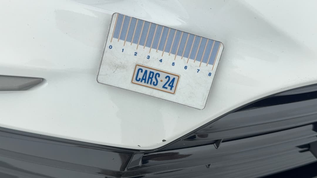 2024 Toyota Camry Ascent Hybrid, Automatic, 54043 km, Bumper Front Chip