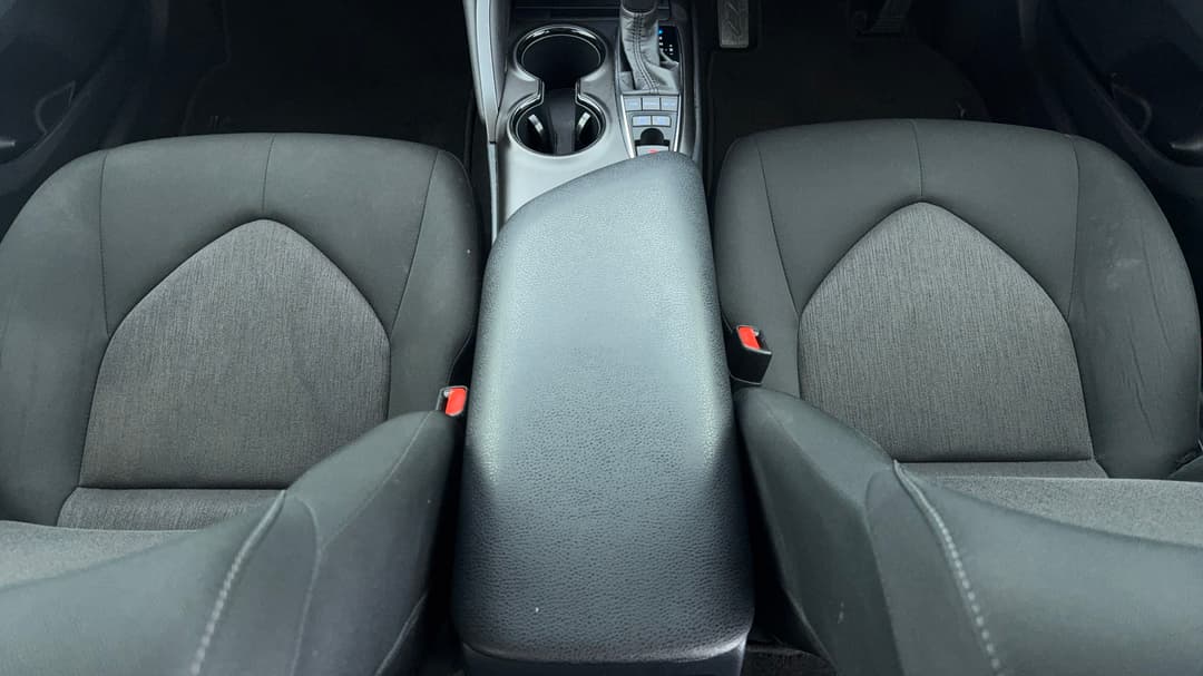 2024 Toyota Camry Ascent Hybrid, Automatic, 54043 km, Center Console