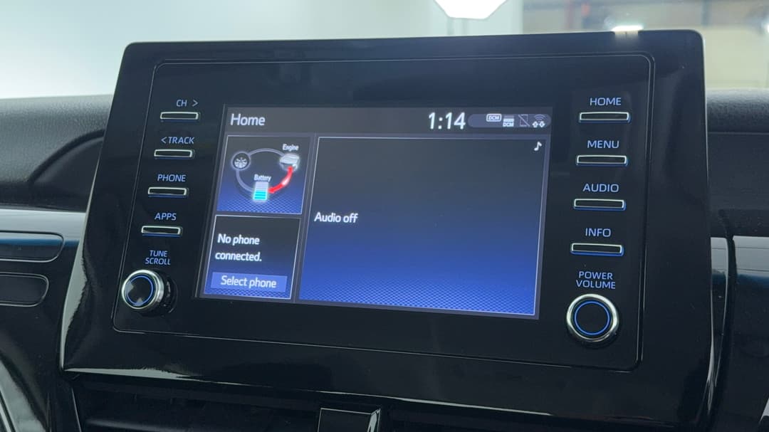 2024 Toyota Camry Ascent Hybrid, Automatic, 54043 km, Infotainment System