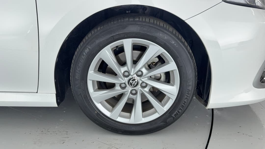 2024 Toyota Camry Ascent Hybrid, Automatic, 54043 km, Right Front Wheel